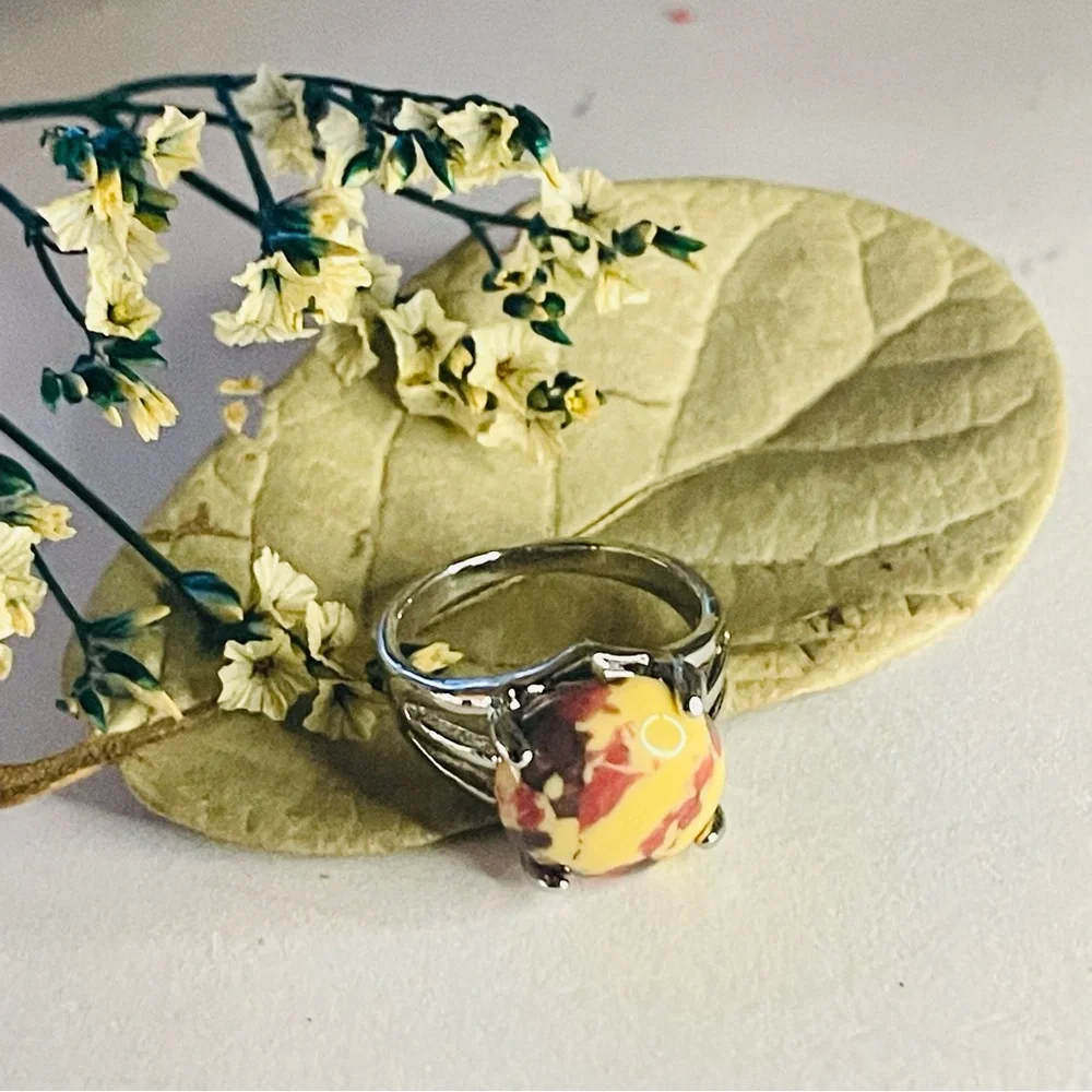 New Handmade Natural Mookaite Yellow Stone Sterling Silver Dragon Claw Ring